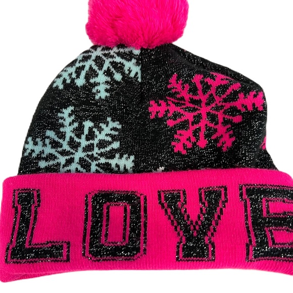 Girls Sparkly LOVE Pompom Sweater Hat - Picture 5 of 6
